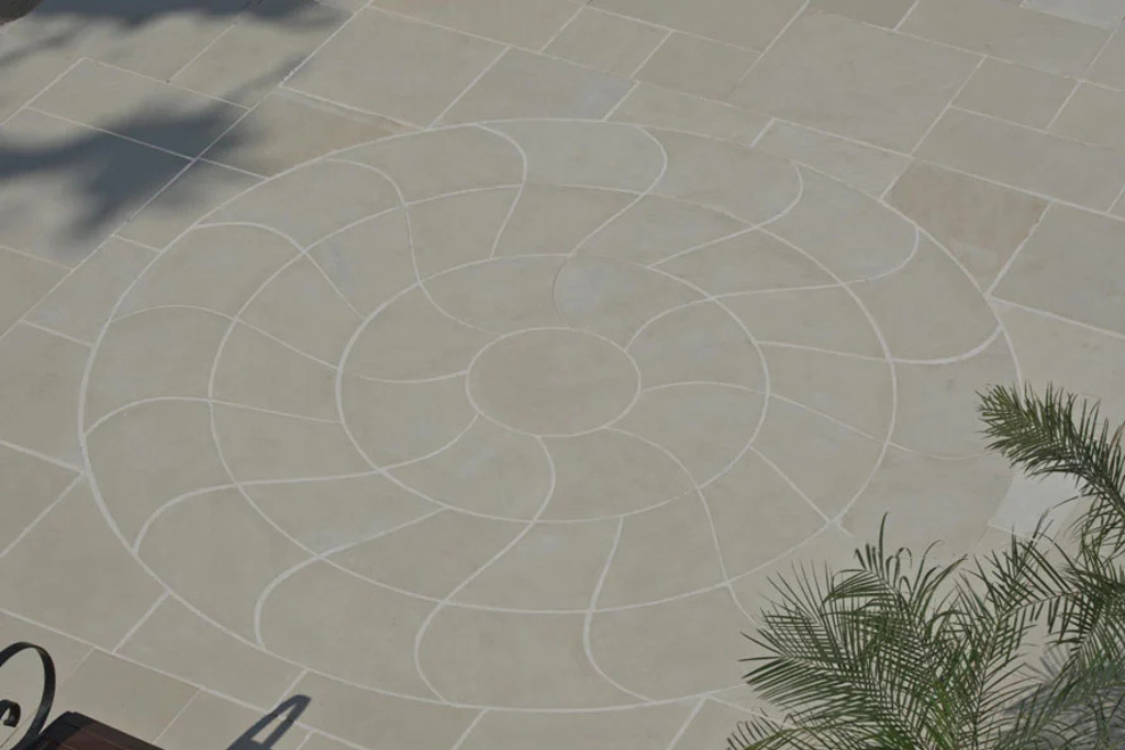 Mirage Elegance Circle category image